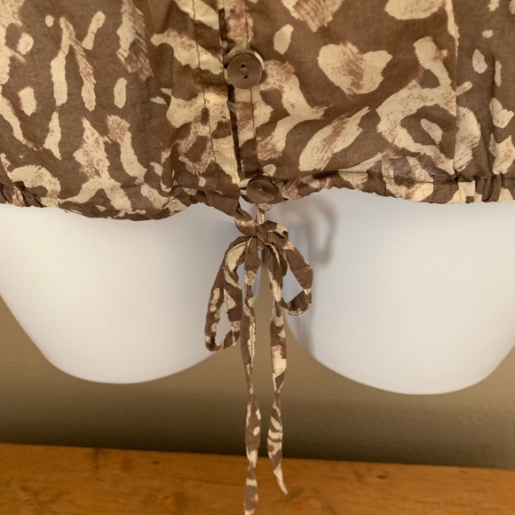 Ann Taylor LOFT blouse. Size XS - Picture 6 of 8